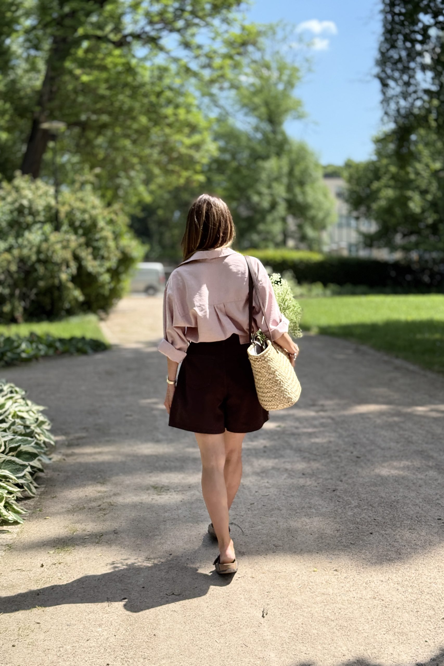 Szorty Chocolate Jeans Petite - obrazek 2