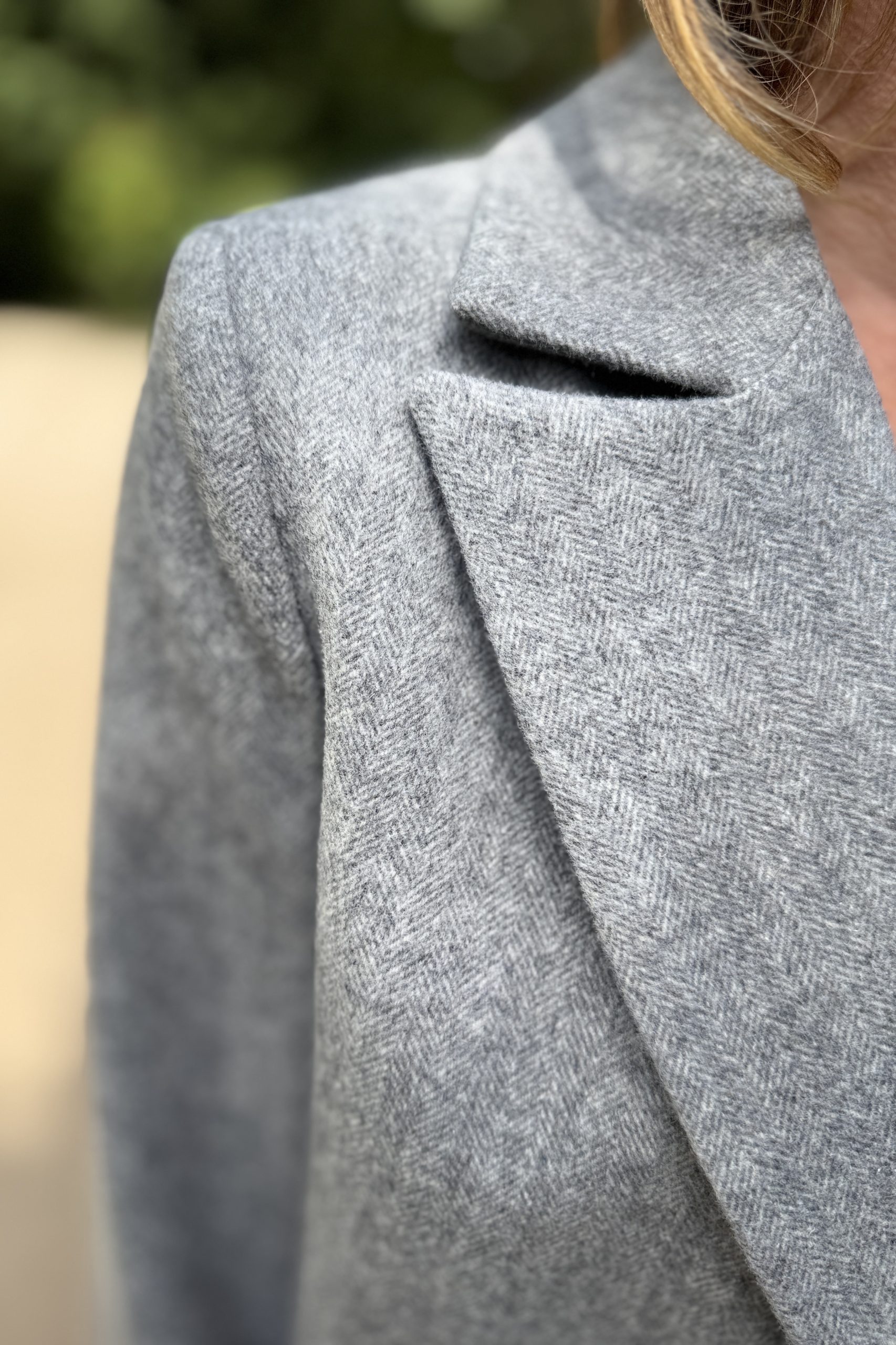 Marynarka krótka Tweed Wool Grey Petite - obrazek 9